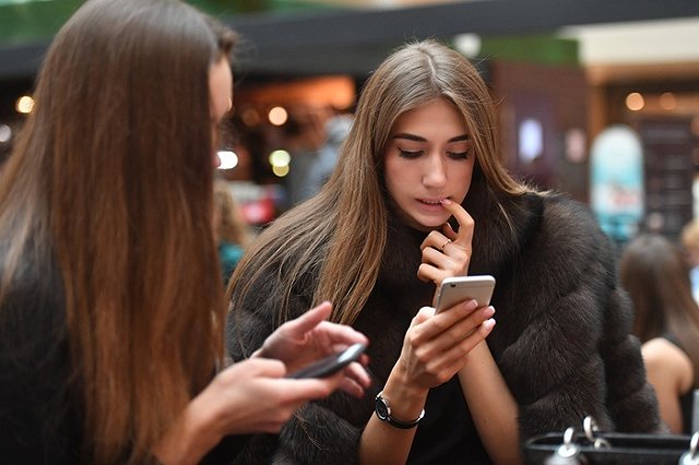 Хакеры научились красть телефонные номера