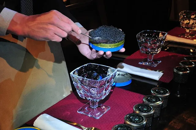 Происхождение 60% черной икры в РФ неизвестно