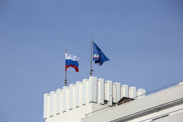 Убитый полицейский посмертно получил награду губернатора ЯНАО