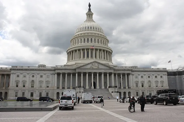 Появилось видео пролета российского военного самолета над Вашингтоном