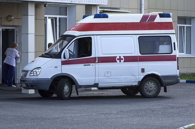 «Скорая помощь» отказалась ехать к умирающему уральцу из-за запаха алкоголя