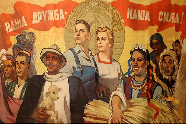 Жители четырех стран смогут получать гражданство России на 5 лет раньше