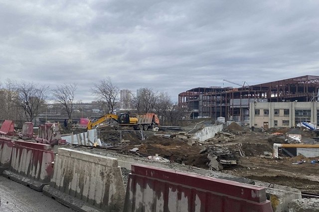 В Екатеринбурге открыли развязку на Луганской — Объездной