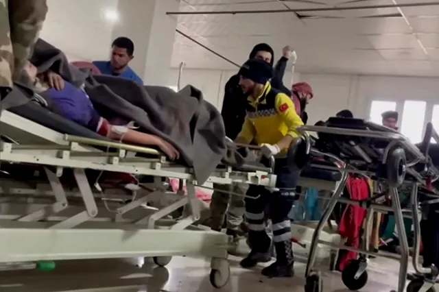 Под завалами в турецком Хатае обнаружены тела двух погибших россиян