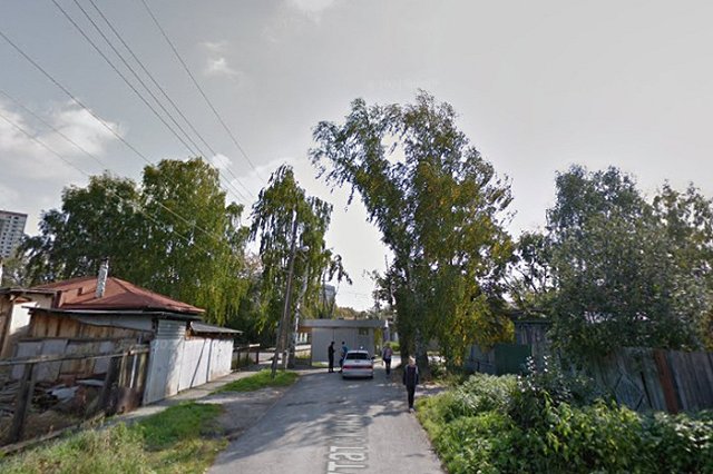 В Екатеринбурге администрация забирает дома в Цыганском поселке