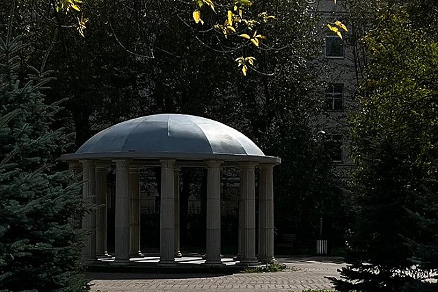 В Екатеринбурге появился сквер Ильи Кормильцева