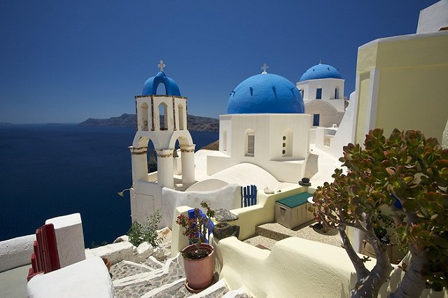 Здесь вам не рады: «Топ-8» самых недружелюбных, но популярных у туристов мест