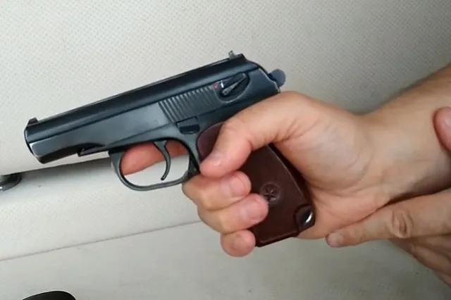 На оборонном предприятии в Екатеринбурге со стрельбой задержан грабитель