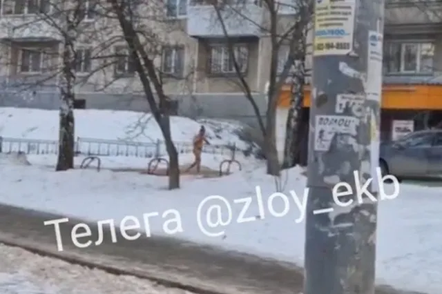 В Пионерском заметили почти полностью обнажённого бегуна