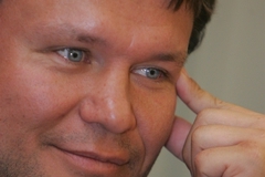 Актер Олег Тактаров оштрафован на 1,5 тыс. за дебош в кафе