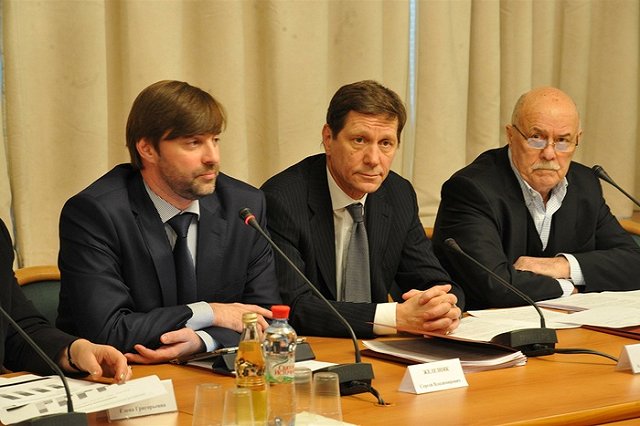 Задекларировавший 40 автомобилей депутат покинет Госдуму