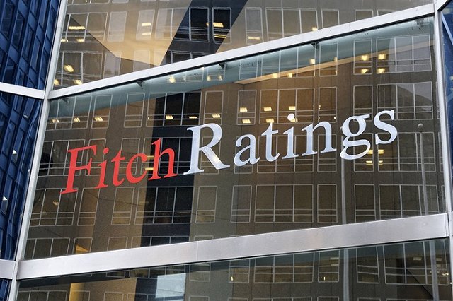 Fitch улучшило прогноз по кредитному рейтингу России