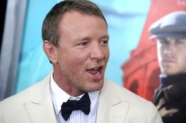 Гай Ричи в рекламном ролике к ЧМ-2018 снял Киев