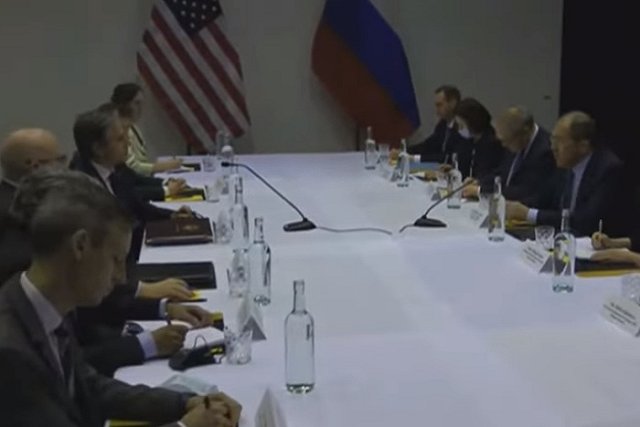 Лавров назвал конструктивными переговоры с Блинкеном