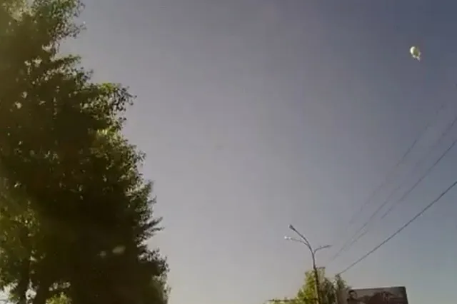 Над Екатеринбургом с прошлой недели висит «НЛО»