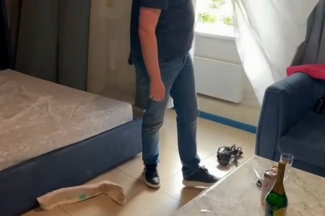 В Екатеринбурге рядом со зданием суда накрыли «проститутошную» с сотрудницей из Нигерии