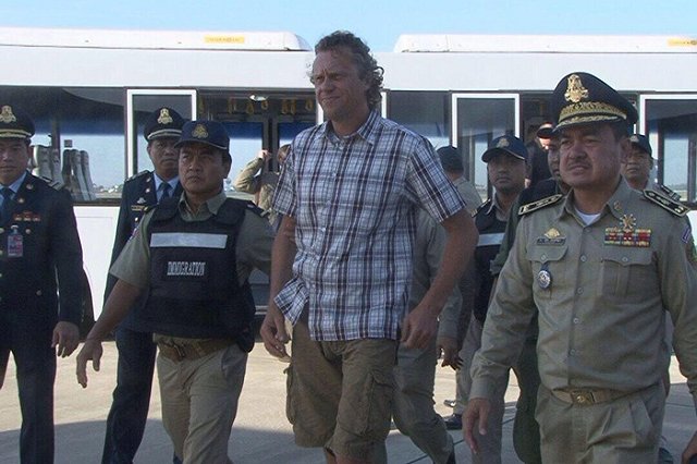 Разбившего телевизор и шахматную доску Полонского отправили в карцер