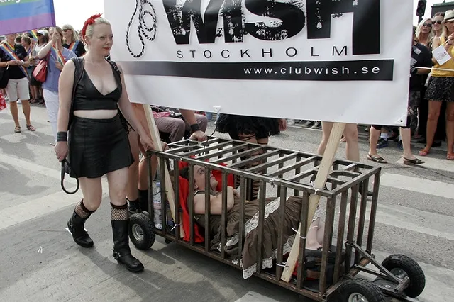 Якоб накажет подчиненных за закрытые БДСМ-вечеринки