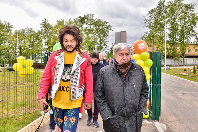 Названы богатейшие семьи России