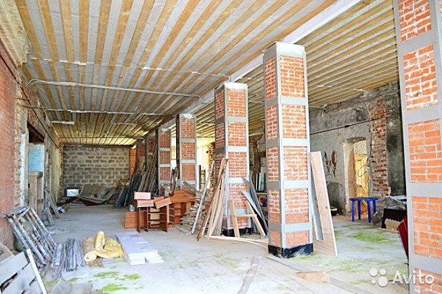 В Ревде новые владельцы продают здание, купленное у города под детский клуб