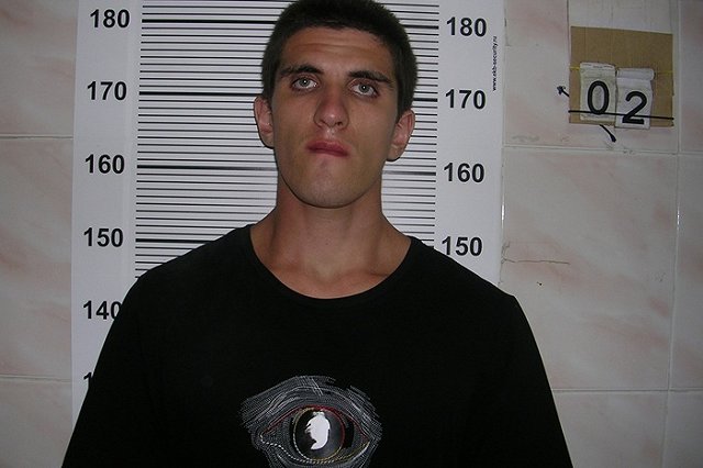 Грузчик в Екатеринбурге ударил водителя-экспедитора заточкой и похитил выручку