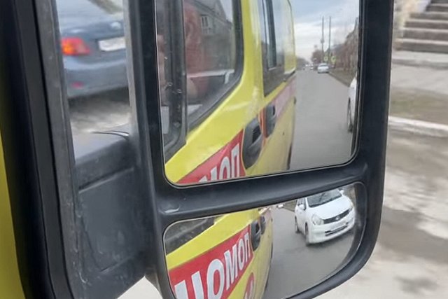 Сбежавшего из машины скорой помощи свердловчанина нашли мертвым