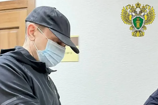 В Каменске-Уральском обвиняемому в убийстве семьи из 7 человек запросили менее 15 лет колонии