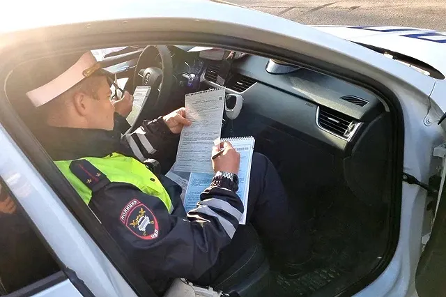 Подросток пострадал в маршрутном автобусе, попавшем в ДТП на Краснофлотцев в Екатеринбурге