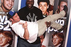 Адам Сэндлер возглавил ТОП-10 самых переоцененных звезд