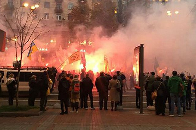 В киевском марше националистов приняли участие 10 тысяч человек