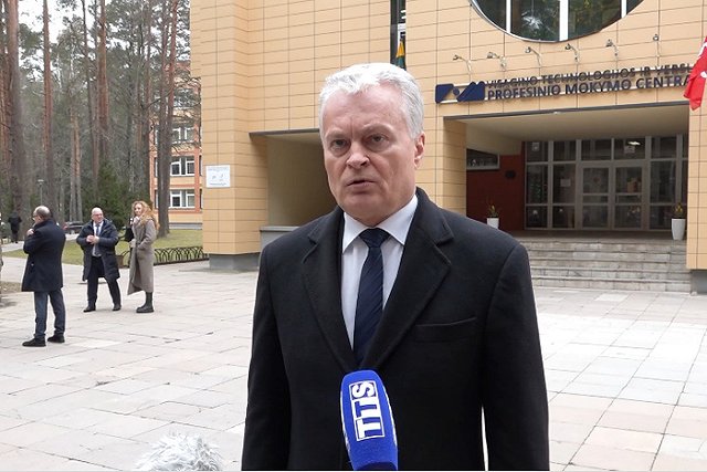 Президент Литвы опозорился в Ватикане