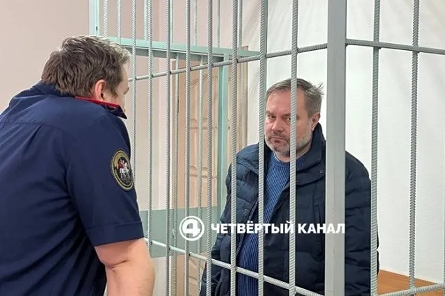 Экс-мэра свердловского города приговорили к 10 годам колонии за взятки