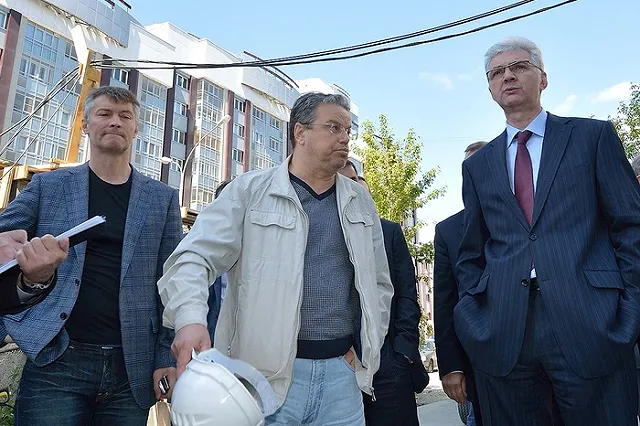 Ройзман отчитался о доходах за год