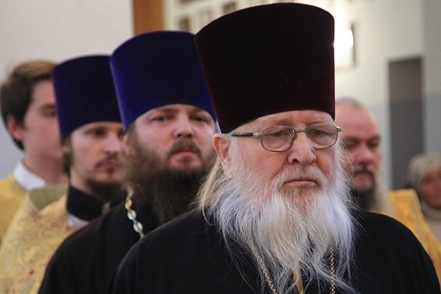 Скончался известный в Екатеринбурге протоиерей Владимир Зязев