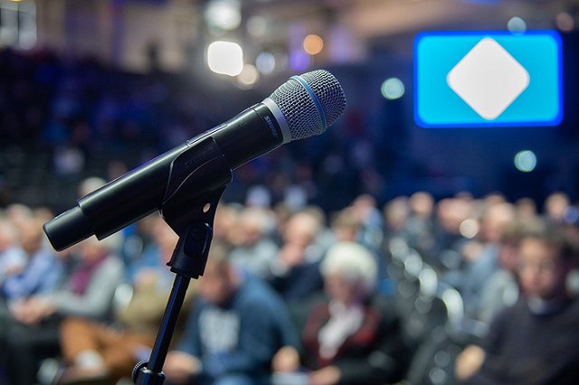 Победа дочери Алсу обернется для «Первого канала» международным скандалом