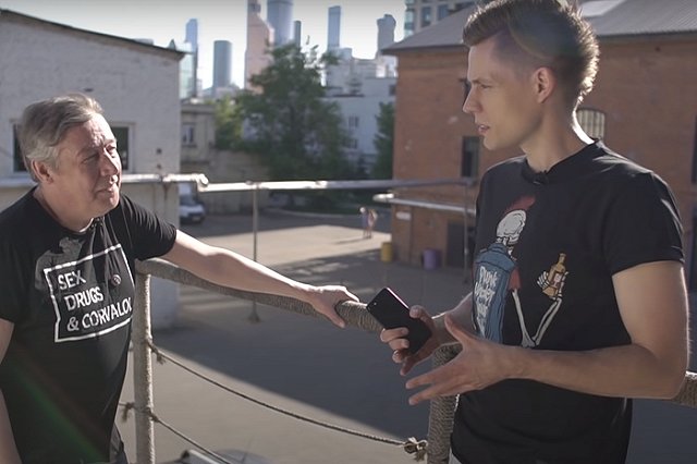 «Я не алкоголик, я жизнерадостный пьяница»: Ефремов о своём отношении к алкоголю