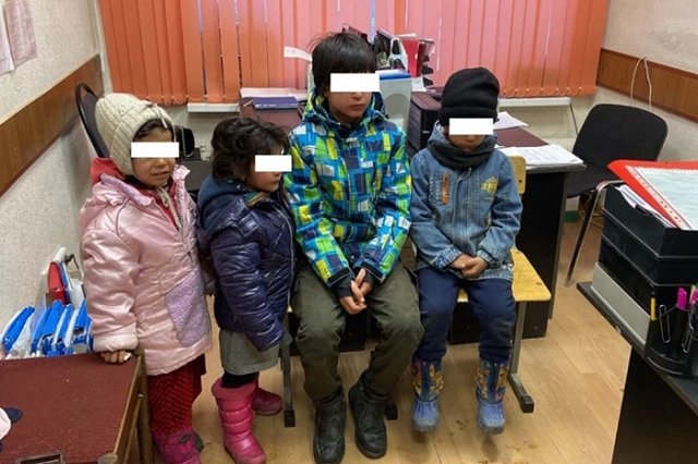 В Екатеринбурге полиция задержала детей-попрошаек