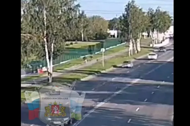 Отлетевшее от «Нексии» колесо сбило велосипедиста в Первоуральске