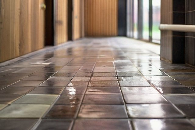 Екатеринбурженка получила сотрясение мозга, поскользнувшись в термах