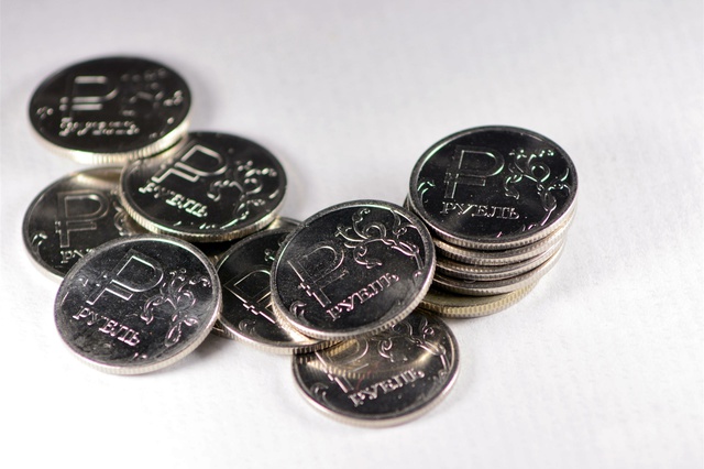 На купюрах с видами Крыма разместят символ рубля