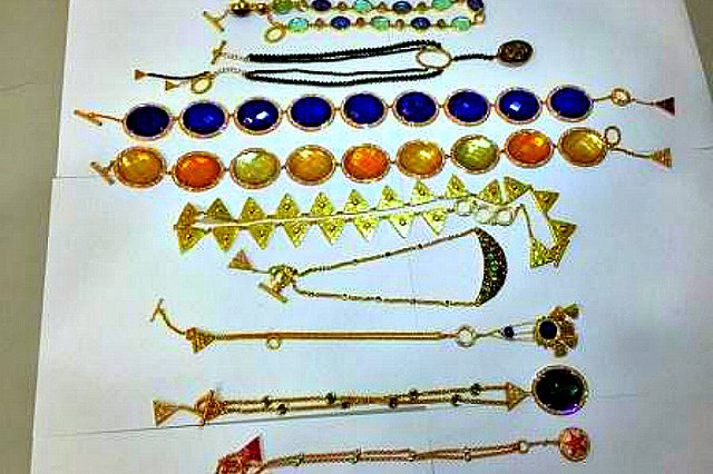 Ювелирные украшения стоимостью более 82 млн. рублей задержаны таможней