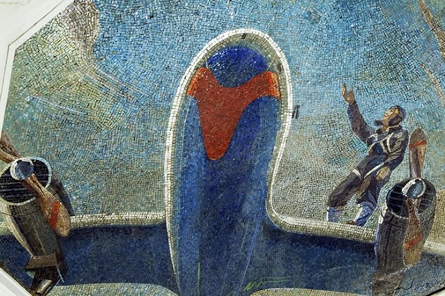 Что-то пошло не так. В Нижнем Новгороде «отреставрировали» советскую мозаику