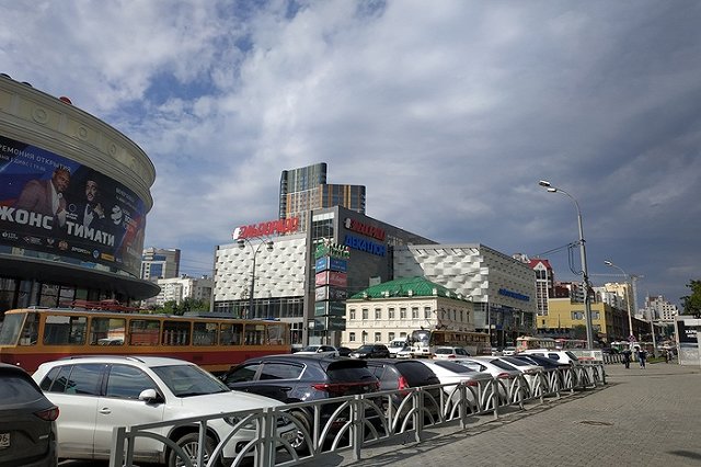 Полицейские рассказали, что было в забытом в трамвае рюкзаке