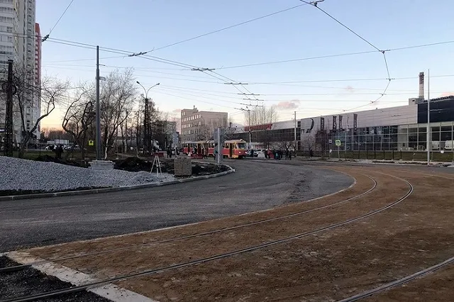 На перекрёстке Фронтовых бригад-Старых большевиков открыли движение