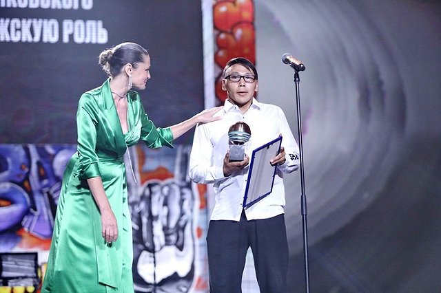 Главный приз «Кинотавра» присудили драме якутского режиссера Дмитрия Давыдова «Пугало»