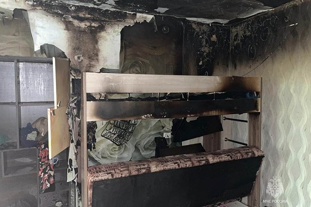 В Свердловской области двое детей погибли в пожаре