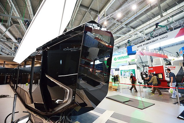 УВЗ представил супертрамвай RUSSIA ONE на &quot;Иннопроме&quot;