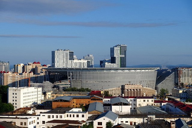 На Центральном стадионе готовятся к тестовым включениям медиафасада