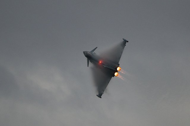 Британия пытается нащупать слабые места российской обороны