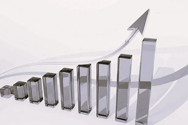 Центробанк РФ снизил ключевую ставку до 17%